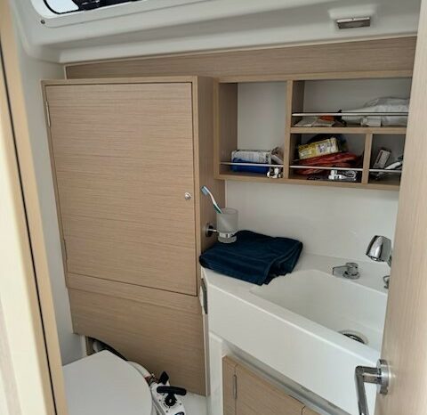 BENETEAU – OCEANIS 34.1 complet