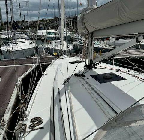 BENETEAU – OCEANIS 34.1 complet