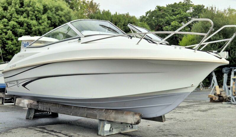 BENETEAU – FLYER 550 cabrio complet