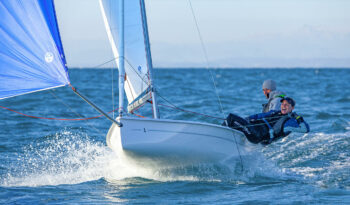 BENETEAU – FIRST 14 complet